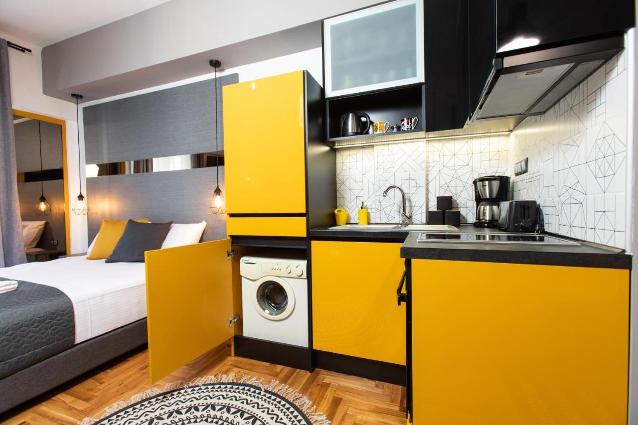 Downtown Luxury Boutique Suites : The Yellow Suite Tesalónica Exterior foto