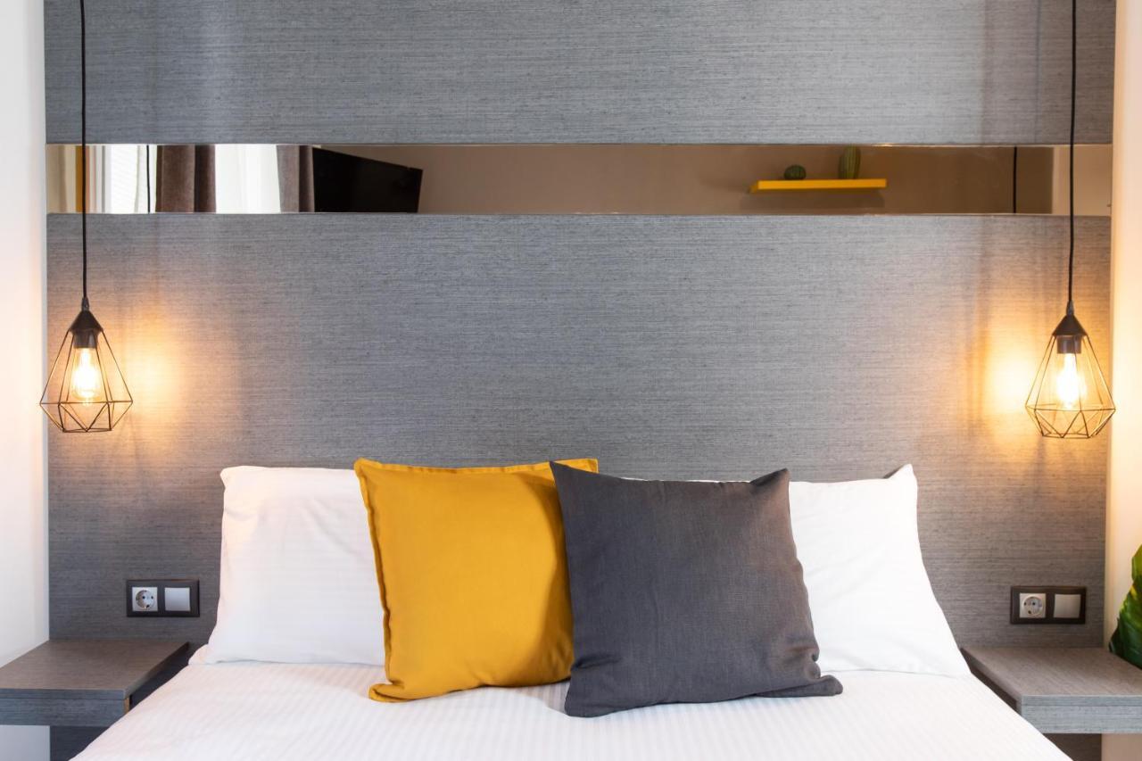 Downtown Luxury Boutique Suites : The Yellow Suite Tesalónica Exterior foto